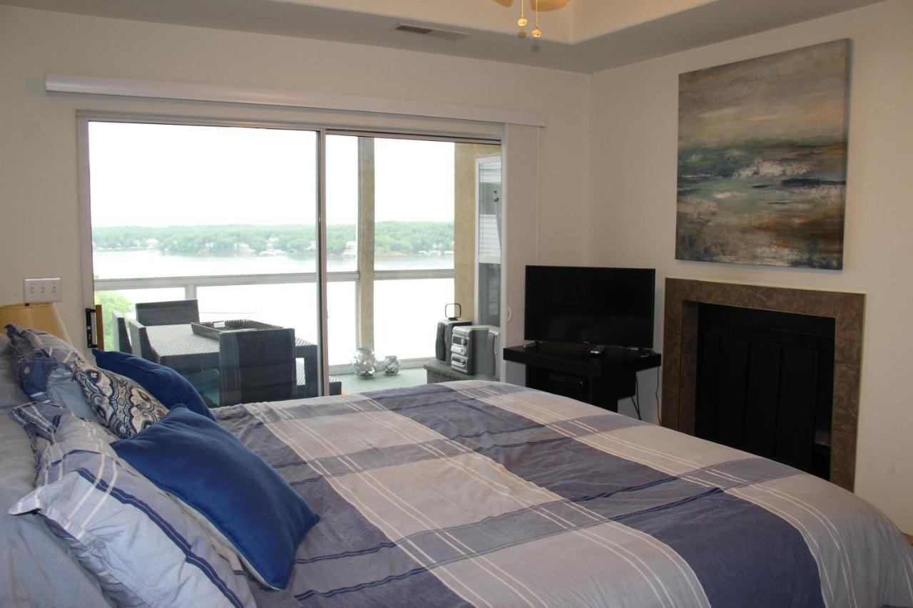 Lake Ozarks Get Away Exterior photo