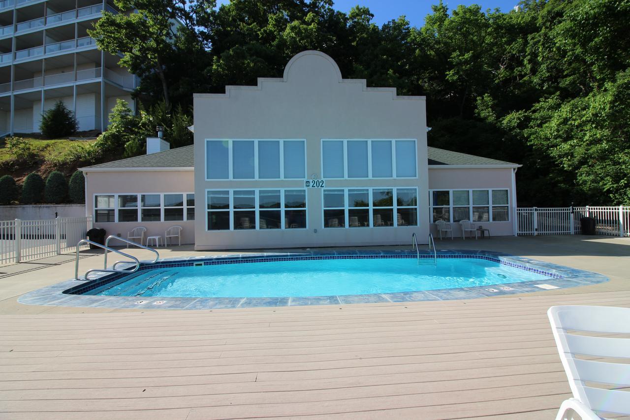 Lake Ozarks Get Away Exterior photo